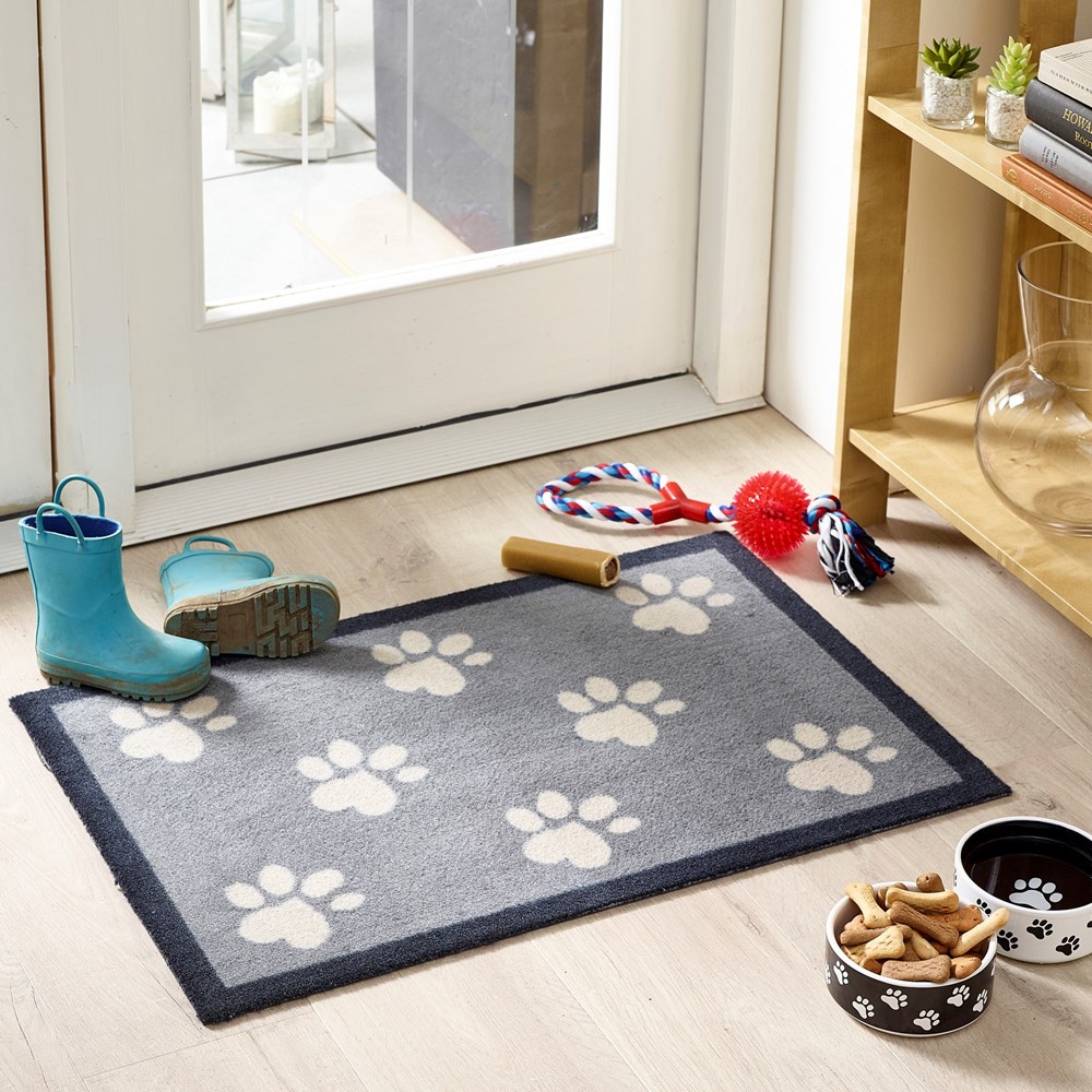 Howler & Scratch Big Paws Pet Mats 1 in grey